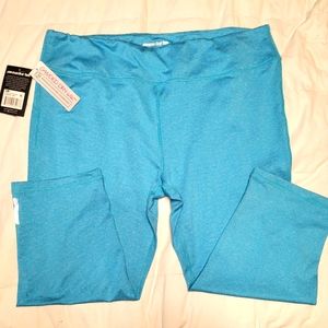 Marika tek performance fitted Capri pants